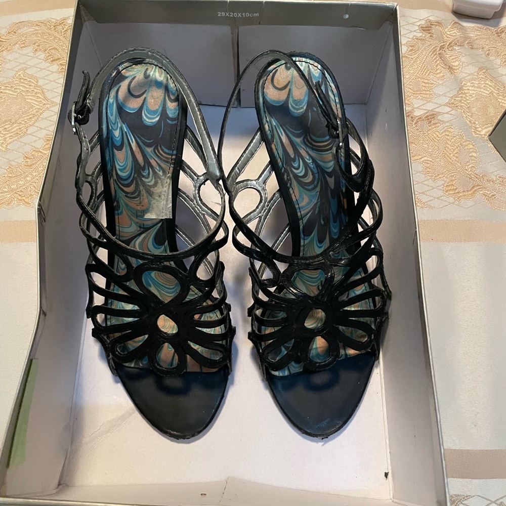 Marc Fisher vintage black heels